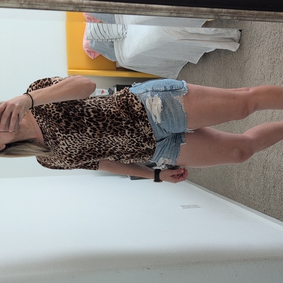 Philosophy Leopard Print Top Dolman Short Sleeve Size Medium Petite Animal Print - Picture 4 of 8